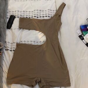 One-Shoulder Tan Bodysuit
